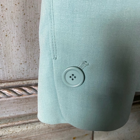 Mint green jacket - Picture 4 of 9